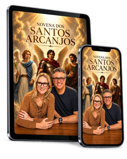 O e-book “Os Santos Arcanjos” aberto num tablet e num celular
